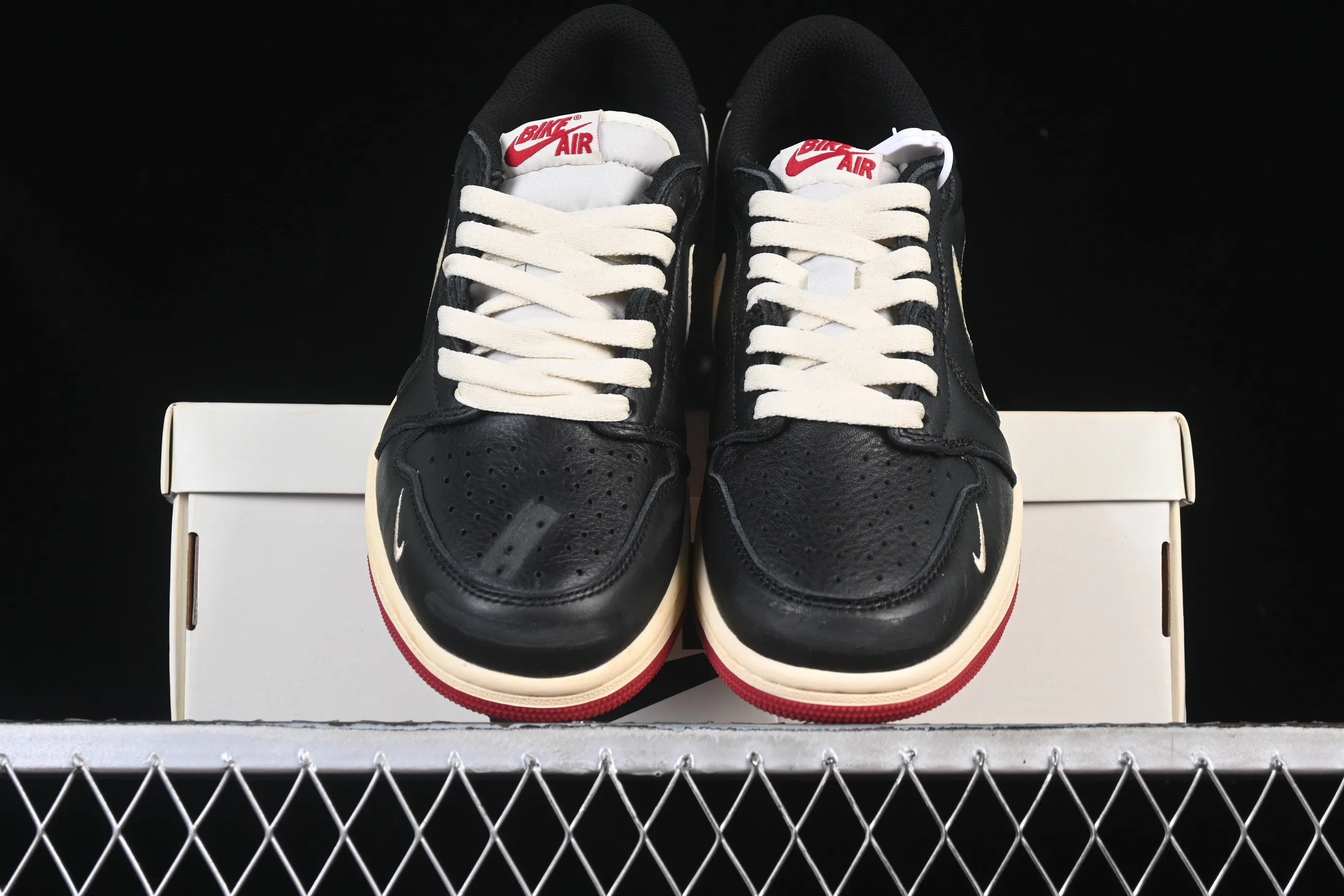 All categories Air Jordan Jordan series basketball shoes Air Jordan 1 Low P version pure original Nigel Sylvester x Air Jordan 1 Low AJ1 Joe 1 joint low-top cultural casual sneakers IB8958-001